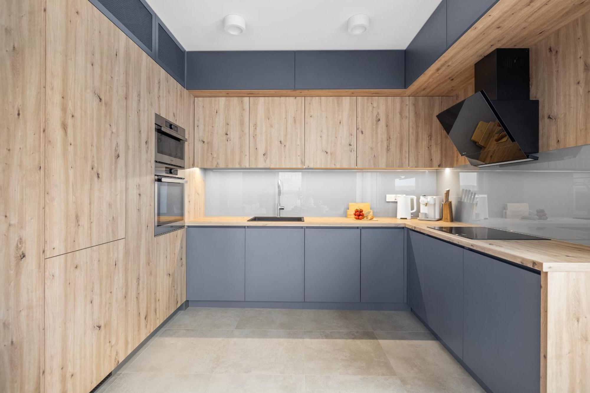 Ina Rent Zatoka Bursztynowa * Gdansk